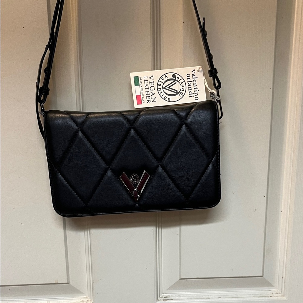 NWT Valentino Orlandi Black Quilted Vegan Leather Adjustable Crossbody Strap - Picture 1 of 14